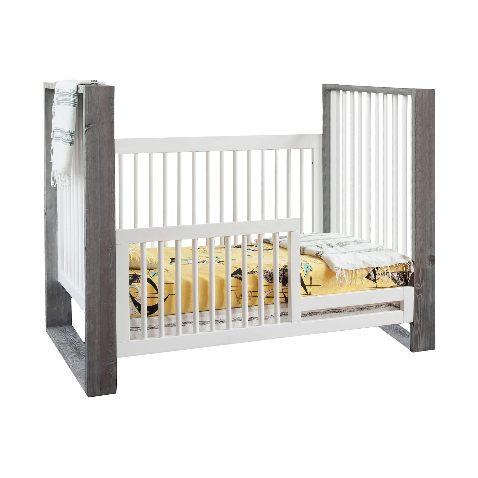 True 3-in-1 Traditional Crib with Toddler Rail Silo